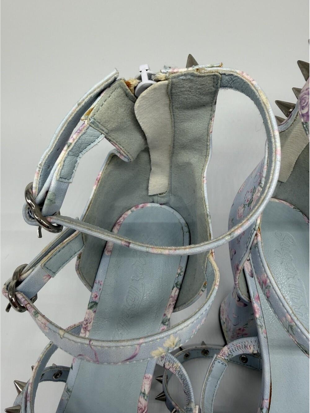 Sugar Thrillz Love and War Studded Floral Cottagecore Heels Fairy 8 NWOT *read* - Picture 5 of 9